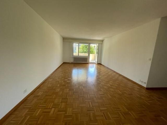 4.0 Zimmerwohnung in Adlikon b. Regensdorf