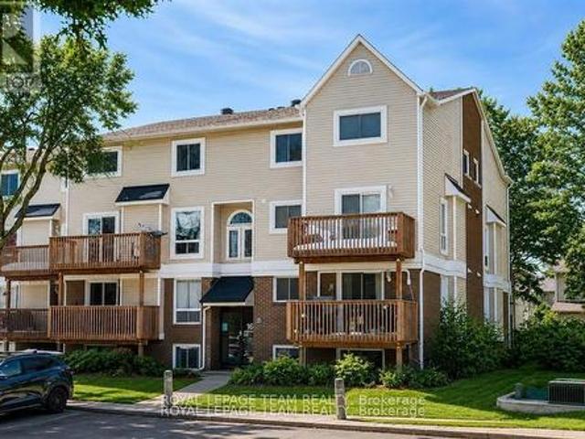 4 160 Fenerty Court, Ottawa, ON, K2L 3A7 townhouse for lease | Listing ID X13460 | Royal LePage