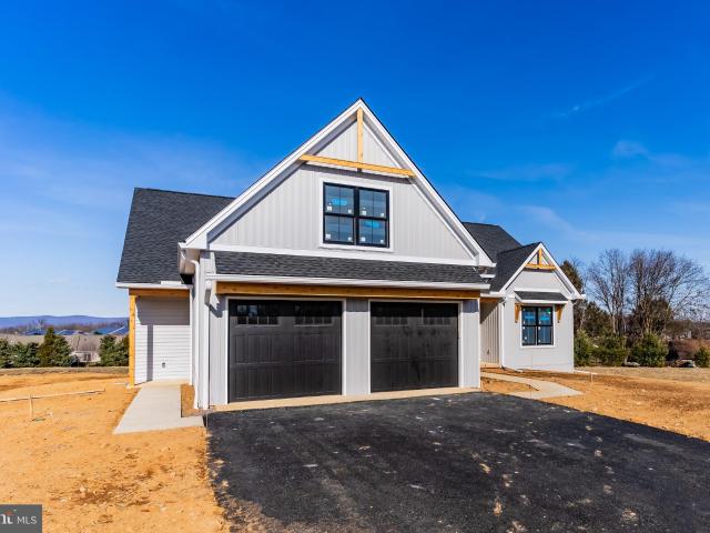 4 1006 Stonehill Ln, Carlisle, PA 17015 | MLS #PACB2049