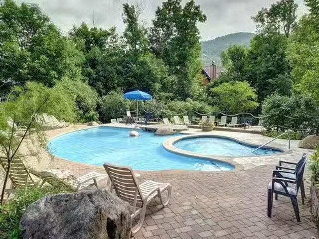 4 122 Ch. Des Quatre Sommets, Mont Tremblant, QC, J8E 1C4 le.