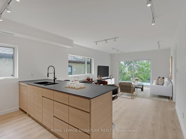 4 1254 Davenport Road in Toronto: Corso Italia Davenport House for lease Toronto W03: MLS®# W13224896