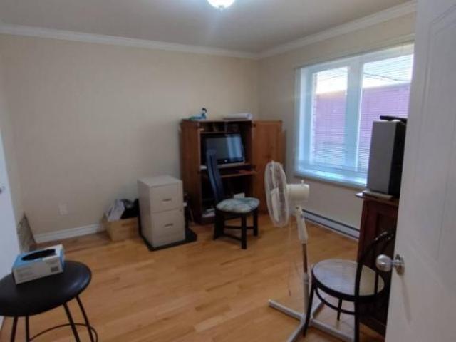 4 1/2 A Louer Condo Sainte Martine