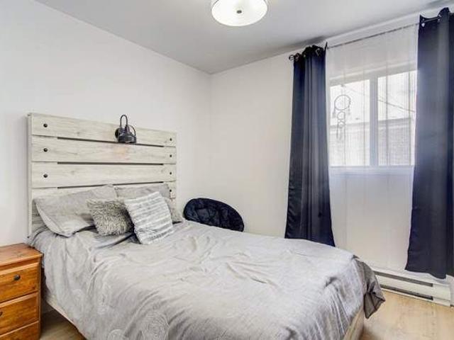 4 1/2 A Louer à REPENTIGNY De Style Condo
