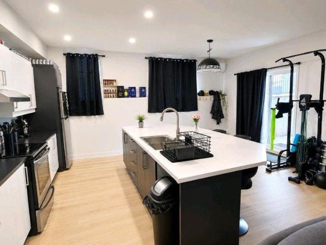 4 1/2 à louer beauharnois 1400$ / mois