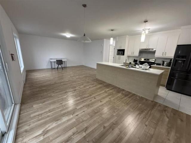 4 1/2 À LOUER MONTRÉAL EST APPARTEMENT À LOUER