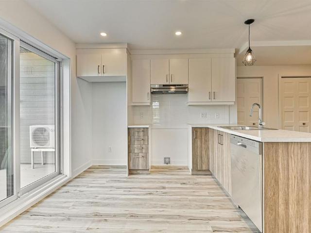 4 1/2 À LOUER SAINT LIN LAURENTIDES APPARTEMENT À LOUER