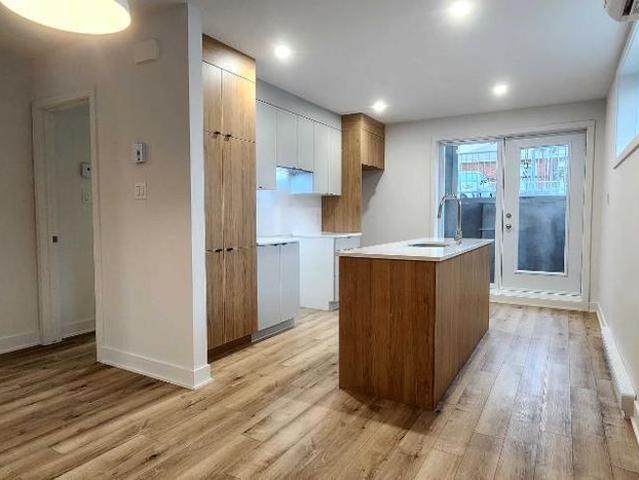 4 1/2 CONDO NEUF * 1 MOIS GRATUIT