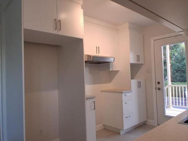 4 1/2 disponible maintenant