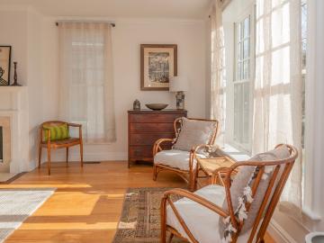 4 1/2 Kay Terrace, Newport, US, RI