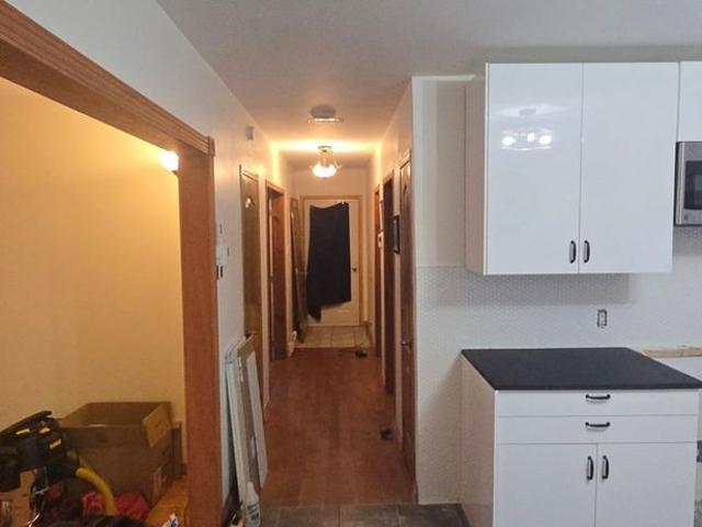 4 1/2 Rez De Chaussée, Duplex, 3 Parking