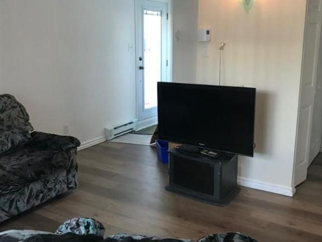 4 1/2 style condo à louer Lévis Québec