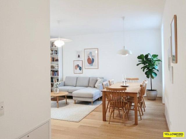 4 1/2 Zimmer Wohnung in direkter U Bahn Nähe 21 m² Freifläche