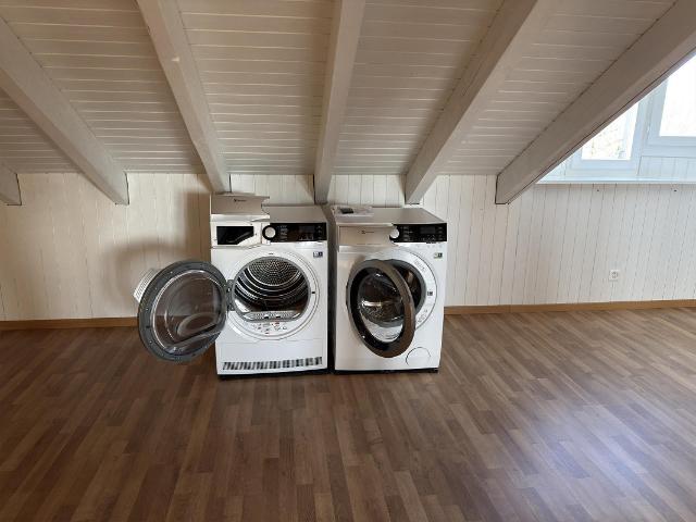 4 1/2 Zimmer Attika Maisonettewohnung mit grosser Sonnenterrasse