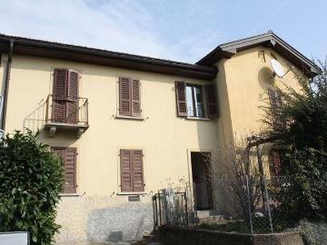 4 1/2 Zimmer Einfamilienhaus mit Garten / 4 1/2 Zimmer Einfamilienhaus mit Garten