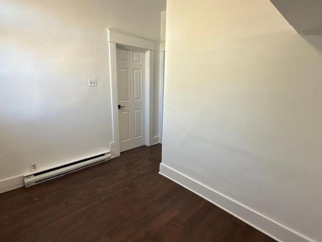 4 1/2 3466 Rue De Verdun, Montréal