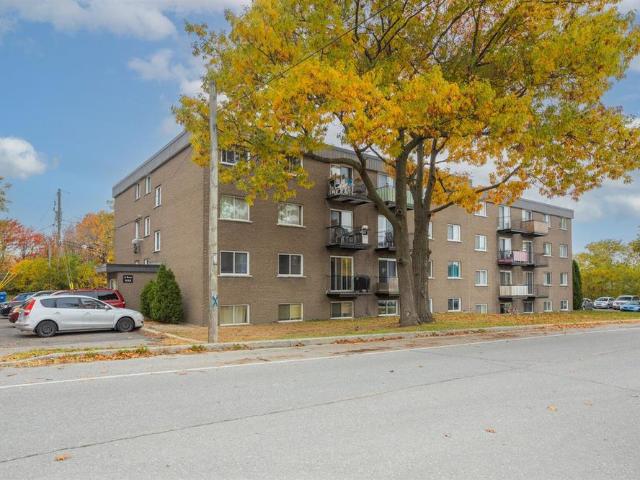 4 1/2 532 Nadeau, Mont St Hilaire