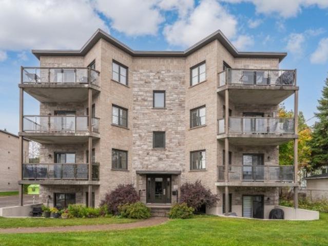 4 2430 Boul. Bastien, Québec La Haute Saint Charles, QC, G2B 1B4 condo for sale | Listing ID 18059 | Royal LePage