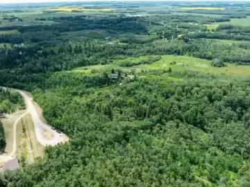 4 24 46 28 N, Rural Wetaskiwin County, AB, T9E 2E9 vacant la.