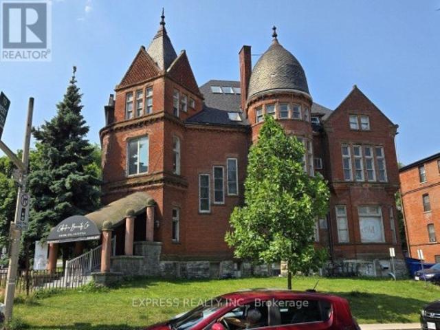 4 252 James Street S, Hamilton, ON, L8P 3B5 house for lease | Listing ID X13751 | Royal LePage