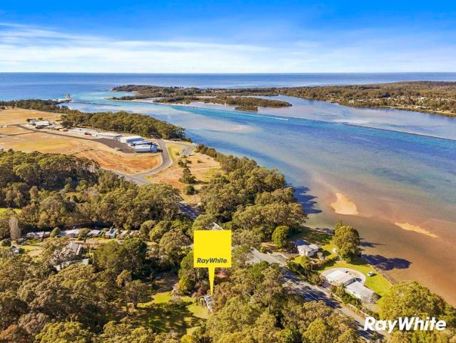 4.28 hectares of beautiful bush and cleared land in the very tightly held enclave of Garlandtown Moruya