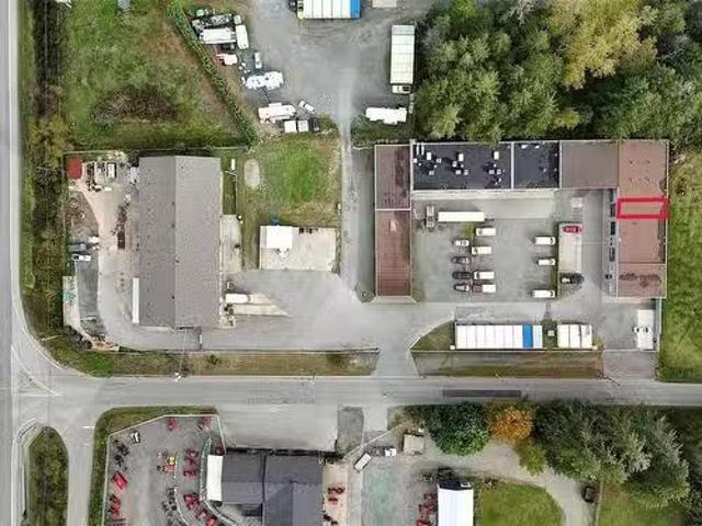 4 2935 Sprott Rd, Duncan, BC, V9L 6B5 commercial for lease.