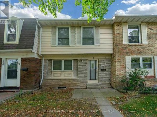 4 2238 Upper Middle Road, Burlington, ON, L7P 2Z9 townhouse for sale | Listing ID W13818 | Royal LePage