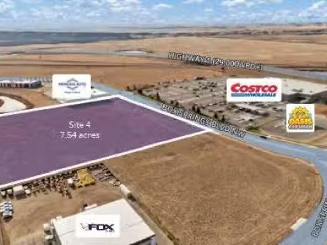 4 2377 Box Springs Boulevard Nw, Medicine Hat, AB, T1C 0C8 c.
