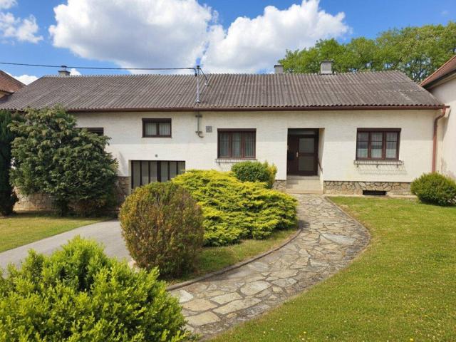 4.361m² Bauland in toller Lage für Ihre Ideen! Liegenschaft mit zwei separaten Wohneinheiten, Nebengebäude, Innenhof