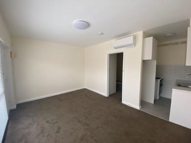 4 / 38 Redan Road, CAULFIELD NORTH