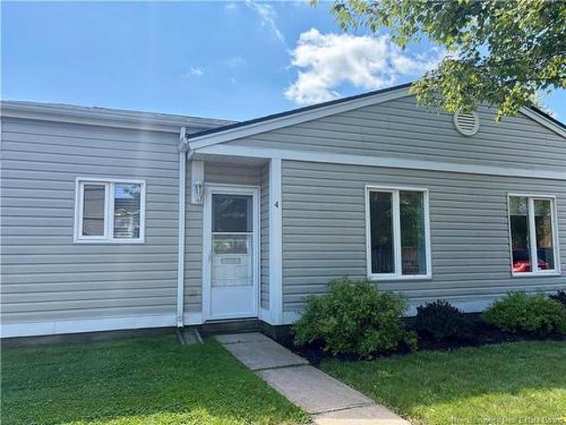 4 331 Mclaughlin Dr, Moncton, NB, E1A 4R3 house for sale | Listing ID NB146450 | Royal LePage