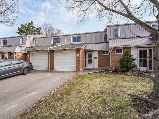 4 453 Woodview Road, Burlington | Terminated, W12926 | Condos. Ca