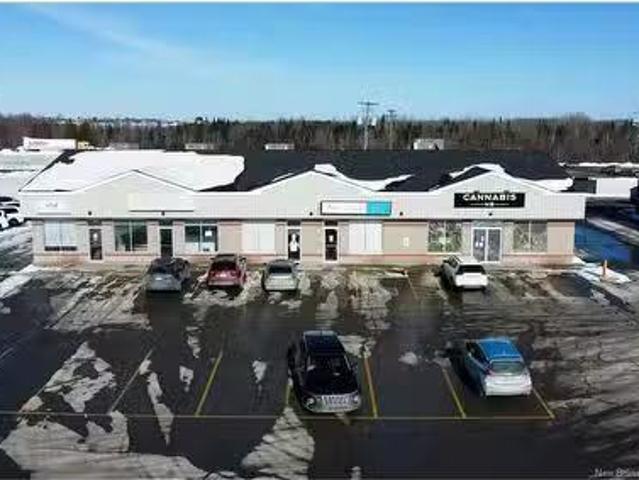 4 418 Connell St, Woodstock, NB, E7M 5R5 commercial for sale.