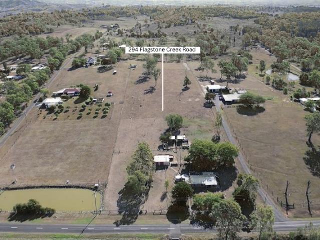 4.55 Acres of Rural Living South of Helidon