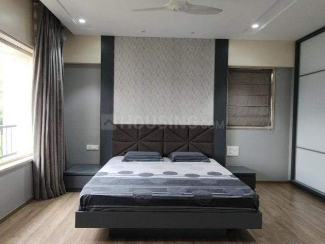 4.5 BHK Apartment in Undri for rent Pune. The reference number is 21111049