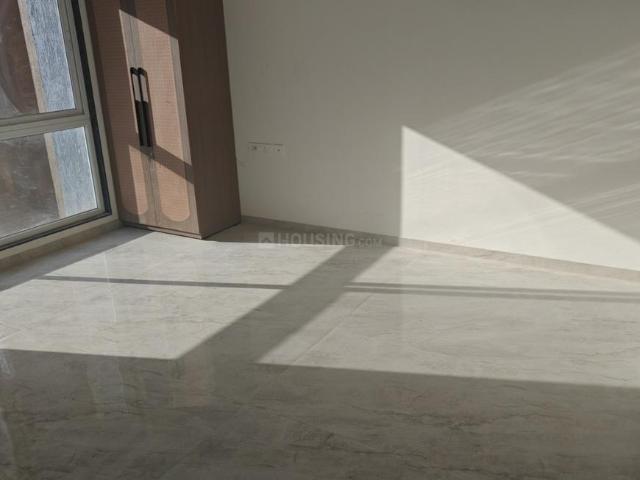 4.5 BHK Apartment in Viman Nagar for rent Pune. The reference number is 19672918