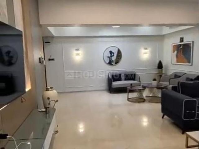 4.5 BHK Apartment in Viman Nagar for rent Pune. The reference number is 20786408