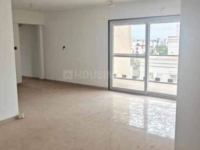 4.5 BHK Apartment in Viman Nagar for rent Pune. The reference number is 20822230