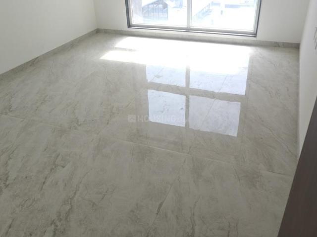 4.5 BHK Apartment in Viman Nagar for resale Pune. The reference number is 20194217