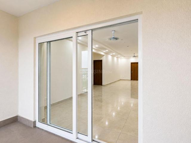 4.5 BHK Apartment in Whitefield for rent Bengaluru. The reference number is 21040892