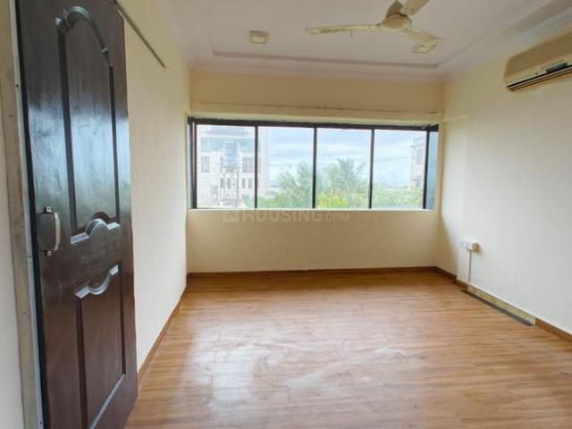 4.5 BHK Apartment in Bandra West for rent Mumbai. The reference number is 20956494