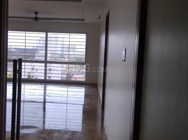 4.5 BHK Apartment in Baner for resale Pune. The reference number is 21040203