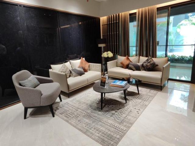 4.5 BHK Apartment in Bavdhan for resale Pune. The reference number is 21357624
