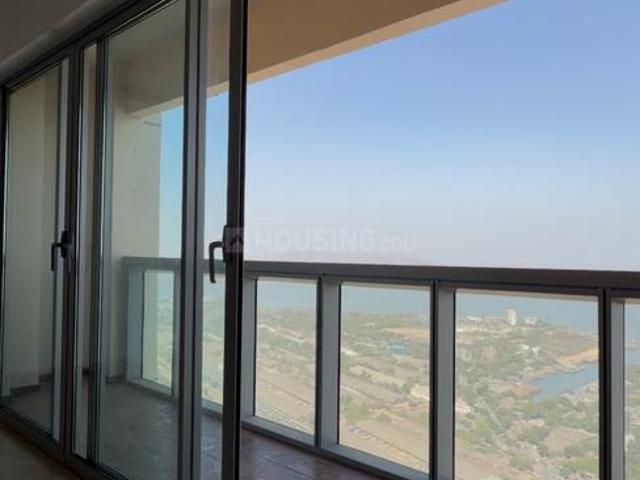 4.5 BHK Apartment in Byculla for rent Mumbai. The reference number is 20180208