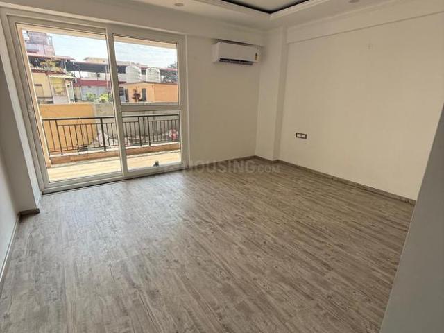 4.5 BHK Apartment in Dalanwala for rent Dehradun. The reference number is 21039336