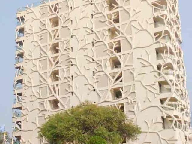 4.5 BHK Apartment in Ghorpadi for resale Pune. The reference number is 21128671