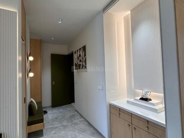 4.5 BHK Apartment in Ghatkopar East for rent Mumbai. The reference number is 21036448