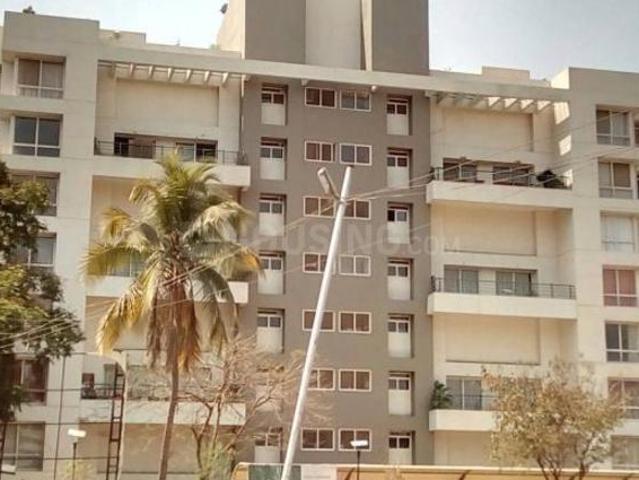 4.5 BHK Apartment in Hadapsar for resale Pune. The reference number is 20911949