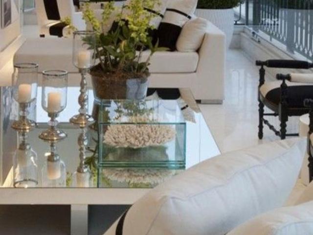4.5 BHK Apartment in Kandivali West for rent Mumbai. The reference number is 20022783