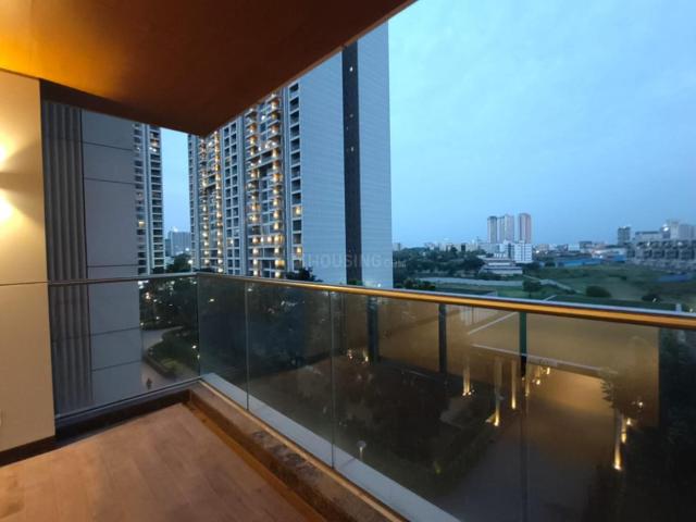 4.5 BHK Apartment in Kharadi for rent Pune. The reference number is 21166136