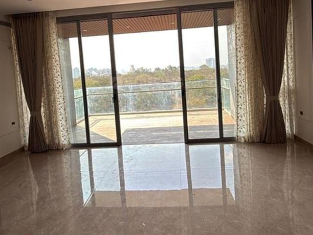 4.5 BHK Apartment in Kondhwa for resale Pune. The reference number is 21148741